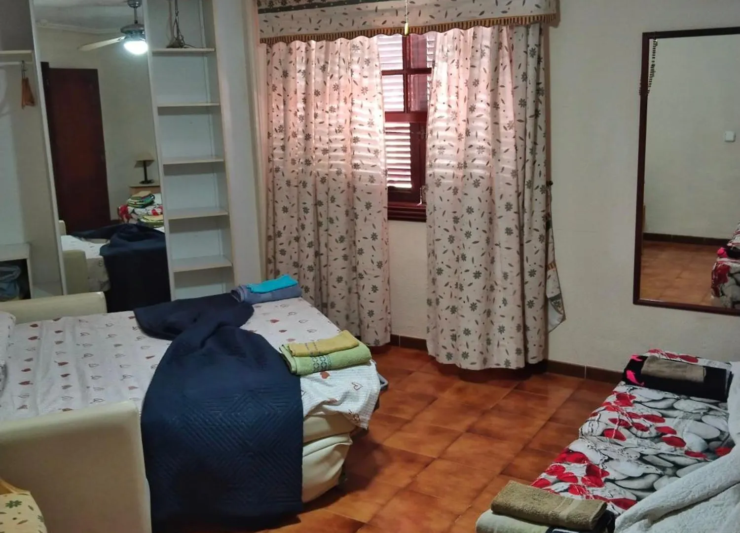 Maximar Apartment 8 Bed Places, Heated Swimmingpool Arona